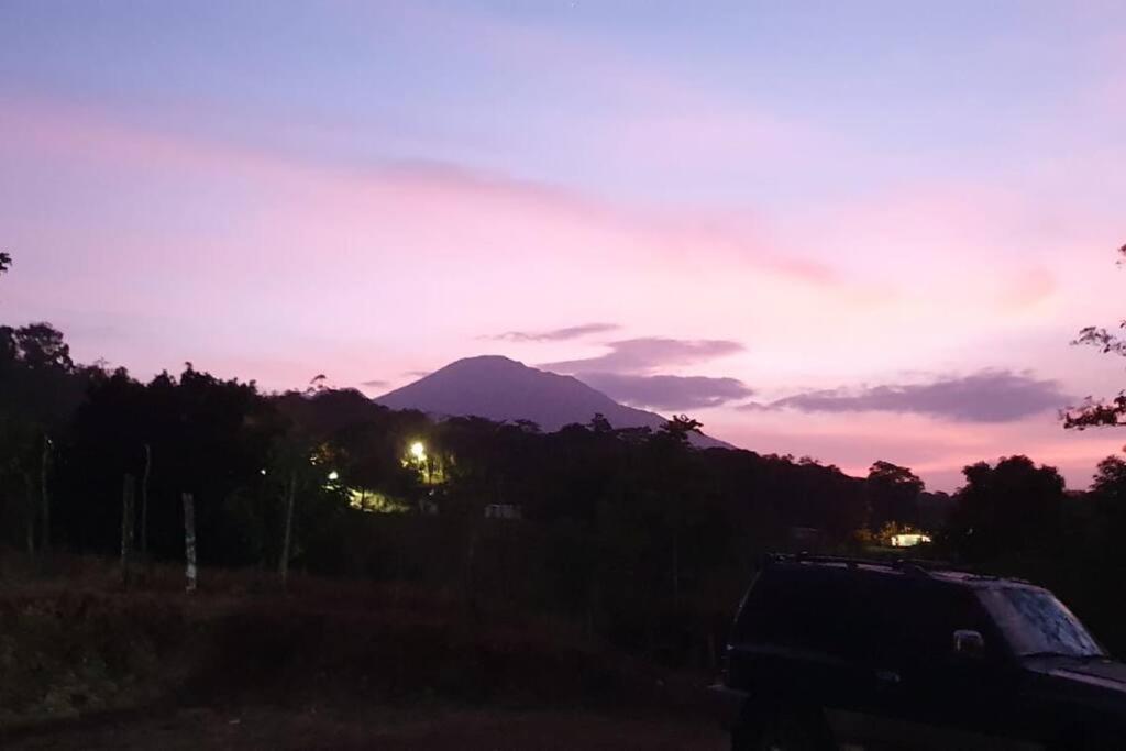 Myra Chalets ビハグア エクステリア 写真