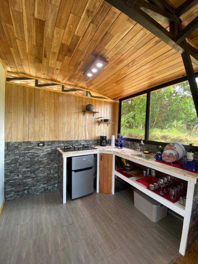Myra Chalets ビハグア エクステリア 写真